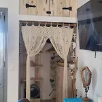 Ageri & Tritonis Luxury Appartamento *