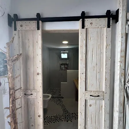 Apartment Ageri & Tritonis Luxury *