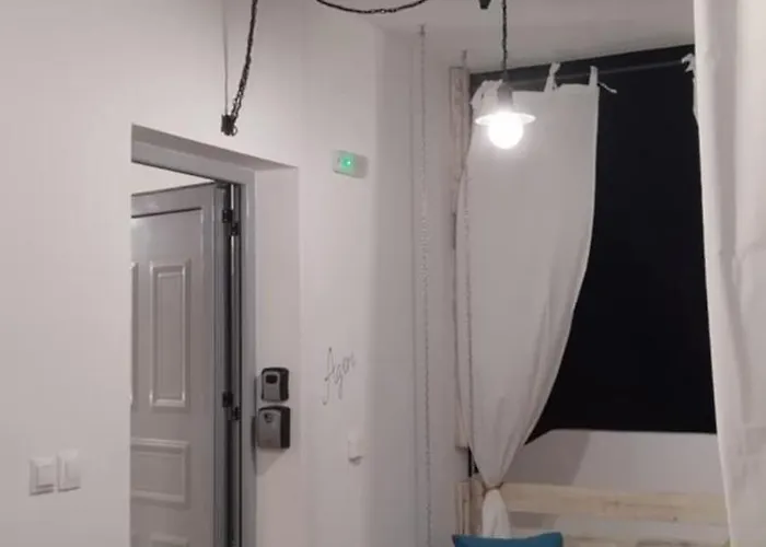 Ageri & Tritonis Luxury * Pefki