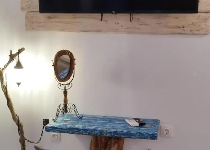 Ageri & Tritonis Luxury