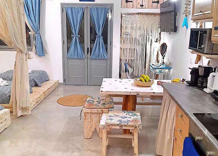 Ageri & Tritonis Luxury * Pefki