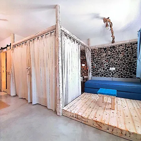 Daire Ageri & Tritonis Luxury *